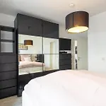 Rob's - Zentrale Design-suite Am Opernplatz, 2 Zimmer, 2 Baeder Und Top-ausstattung Appartement *