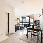 Appartement Rob's - Zentrale Design-suite Am Opernplatz, 2 Zimmer, 2 Baeder Und Top-ausstattung *