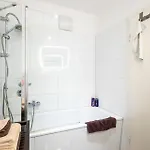Rob's - Zentrale Design-suite Am Opernplatz, 2 Zimmer, 2 Baeder Und Top-ausstattung Appartement Essen