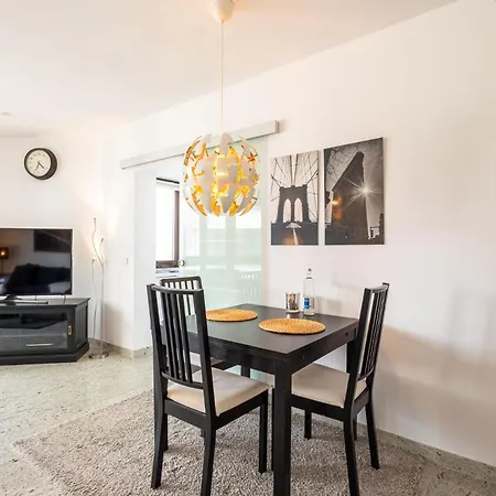 Rob's - Zentrale Design-suite Am Opernplatz, 2 Zimmer, 2 Baeder Und Top-ausstattung Appartamento Essen