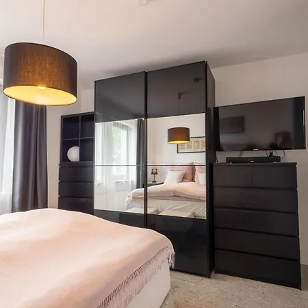 Rob's - Zentrale Design-suite Am Opernplatz, 2 Zimmer, 2 Baeder Und Top-ausstattung Essen