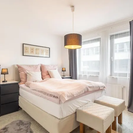 Rob's - Zentrale Design-suite Am Opernplatz, 2 Zimmer, 2 Baeder Und Top-ausstattung *