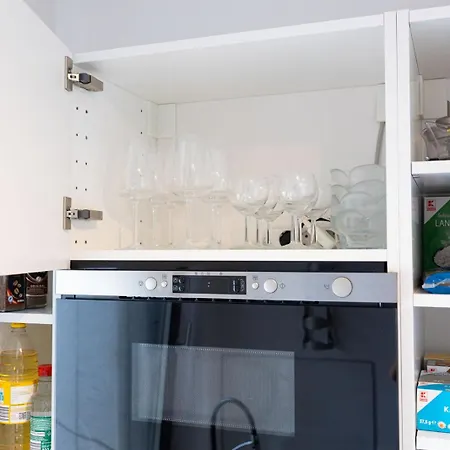 Rob's - Zentrale Design-suite Am Opernplatz, 2 Zimmer, 2 Baeder Und Top-ausstattung