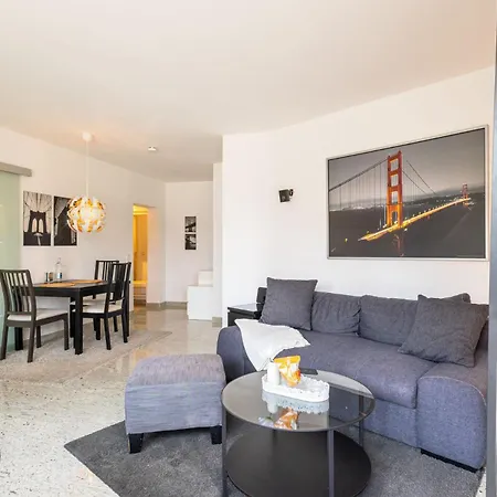 Rob's - Zentrale Design-suite Am Opernplatz, 2 Zimmer, 2 Baeder Und Top-ausstattung