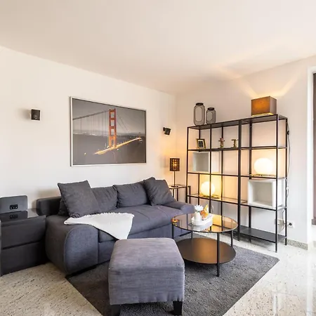 Rob's - Zentrale Design-suite Am Opernplatz, 2 Zimmer, 2 Baeder Und Top-ausstattung Апартаменты