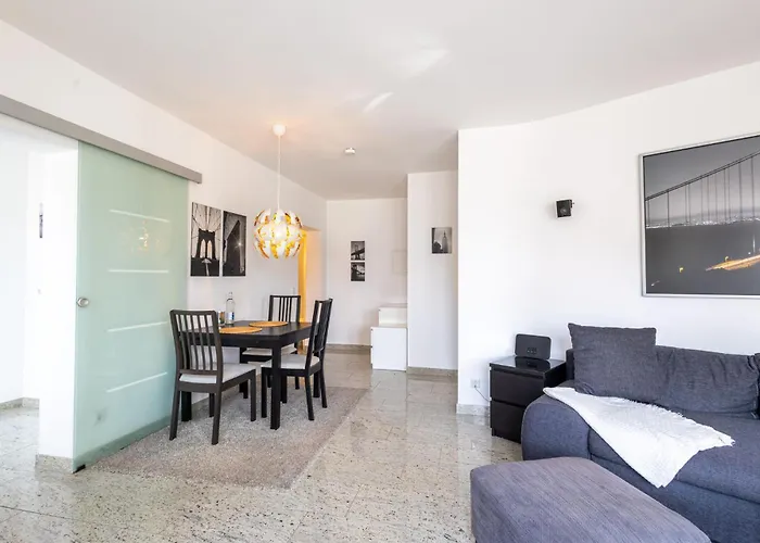 Rob's - Zentrale Design-suite Am Opernplatz, 2 Zimmer, 2 Baeder Und Top-ausstattung