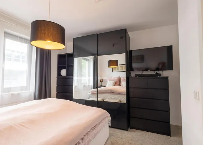 Rob's - Zentrale Design-suite Am Opernplatz, 2 Zimmer, 2 Baeder Und Top-ausstattung 埃森