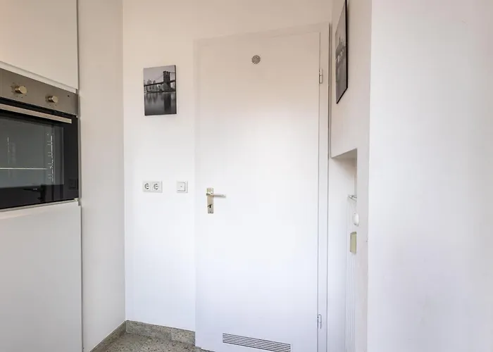 Rob's - Zentrale Design-suite Am Opernplatz, 2 Zimmer, 2 Baeder Und Top-ausstattung